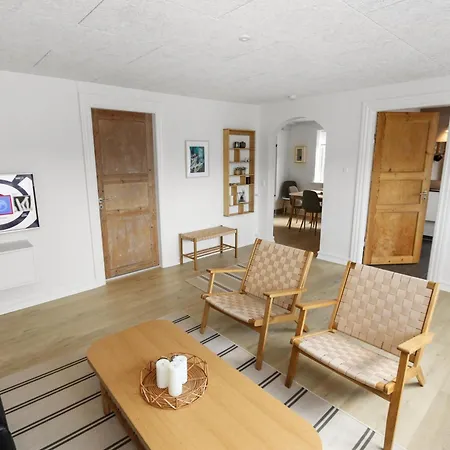 Total Renoveret Parcelhus Med Terrasse Og Beliggende Taet Ved Vesterhavet Og Taet Ved Indkob Sj1046 *